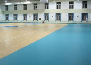 健身房塑胶地板怎样清理更好？